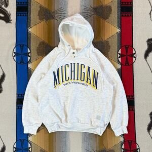 Vintage 90s Women’s University Of Michigan Wolverines Hoodie Sweatshirt Large